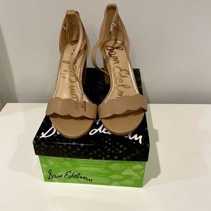 Sam Edelman Odila Scalloped Ankle Strap Sandal